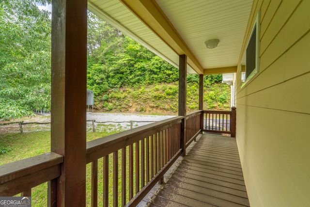 55 Cool Spring Lane, Clayton, GA 30525