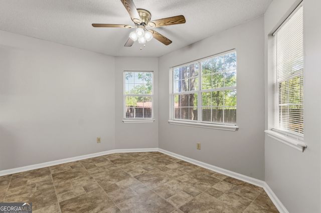 101 Manchester Court, Centerville, GA 31028