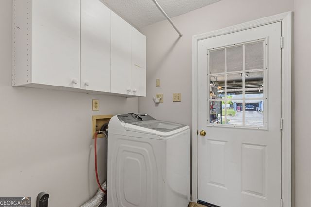 101 Manchester Court, Centerville, GA 31028