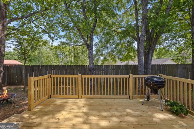 101 Manchester Court, Centerville, GA 31028