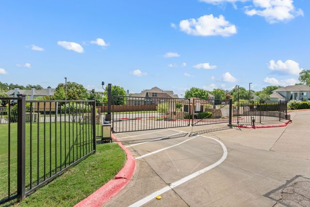 4369 Madera Road 3, Irving, TX 75038
