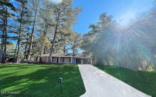 495 Chelsea Drive, Jackson, MS 39212