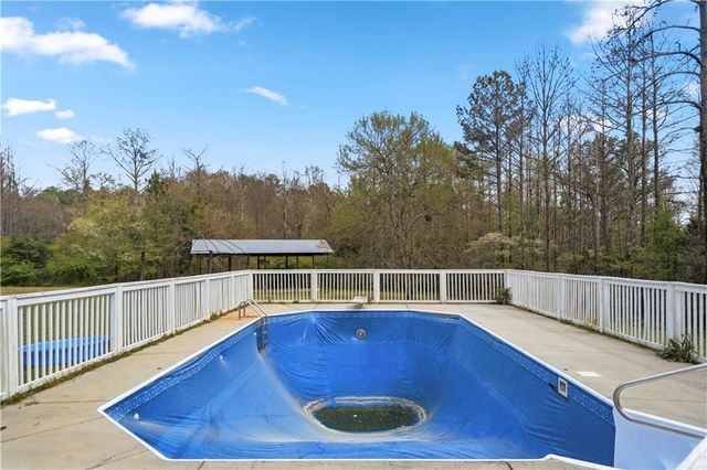 262 Iron Hill Road, Taylorsville, GA 30178