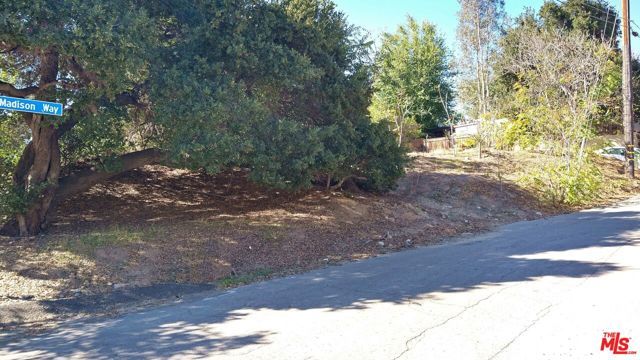 30000 MADISON Way, Santa Clarita, CA 91384