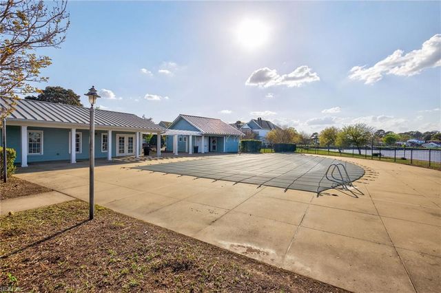 4181 Pretty Walk LN, Norfolk, VA 23518