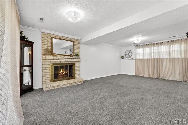 6018 Gatling Drive, Oakville, MO 63129