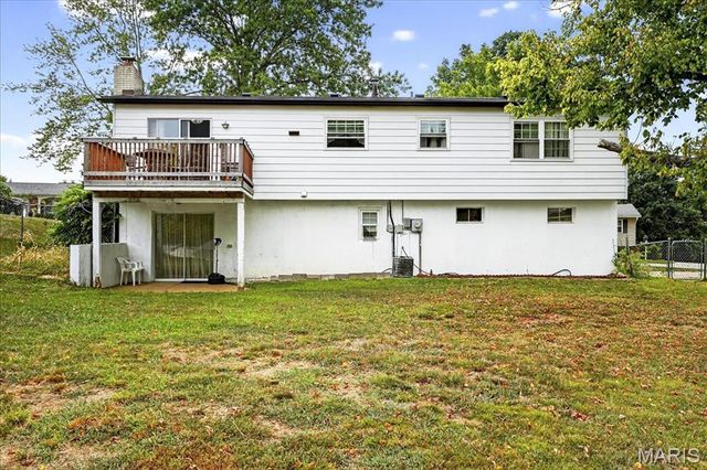 6018 Gatling Drive, Oakville, MO 63129