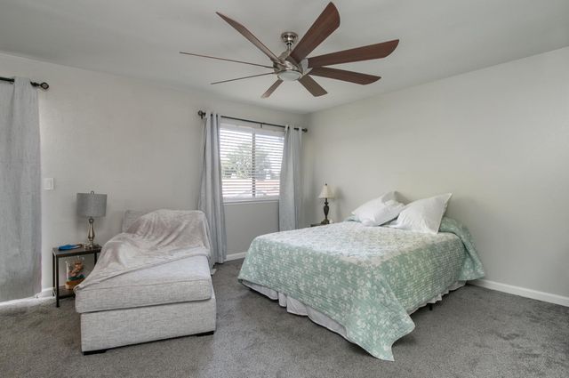 5861 Sperry Dr, Citrus Heights, CA 95621