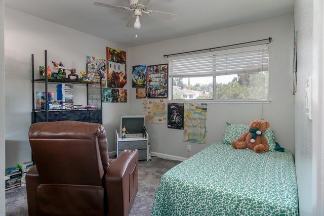5861 Sperry Dr, Citrus Heights, CA 95621