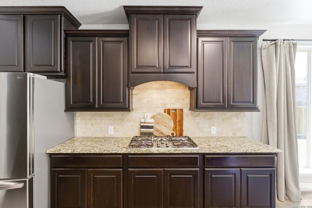 138 Cimarron Crk, Boerne, TX 78006