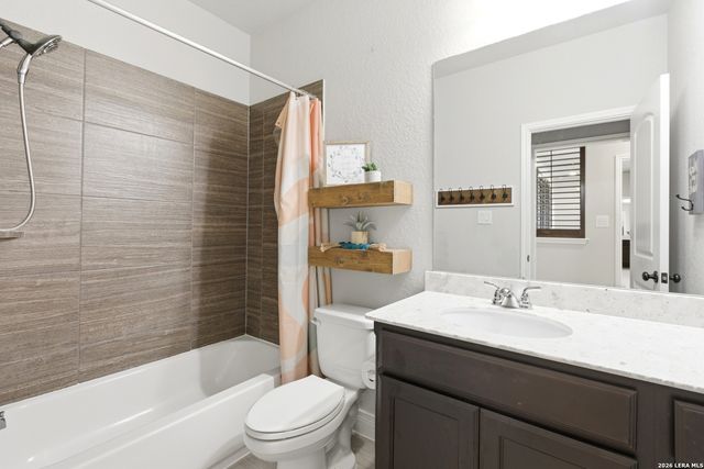 138 Cimarron Crk, Boerne, TX 78006