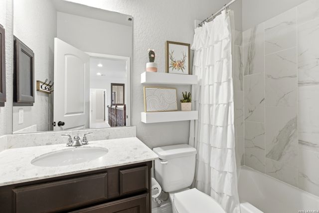 138 Cimarron Crk, Boerne, TX 78006