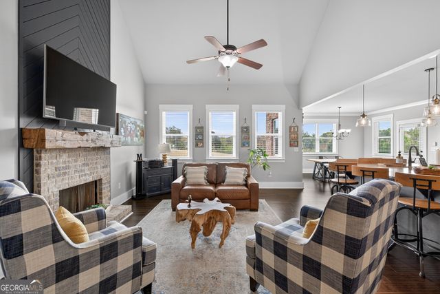 2104 Meadowood Cove, Monroe, GA 30655