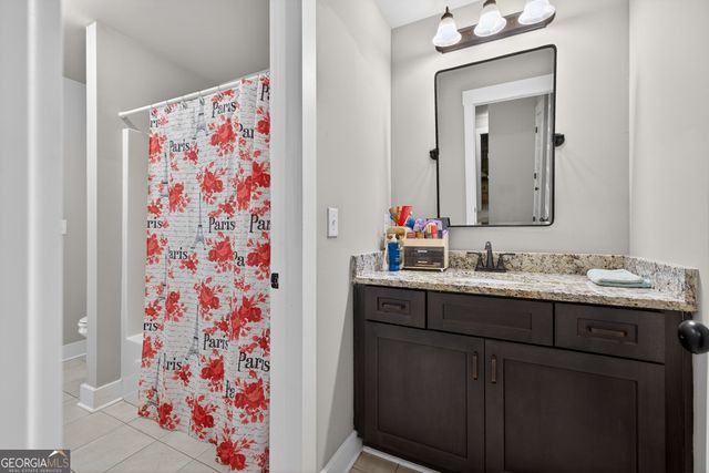 2104 Meadowood Cove, Monroe, GA 30655