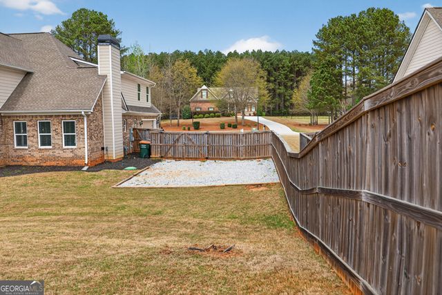 2104 Meadowood Cove, Monroe, GA 30655