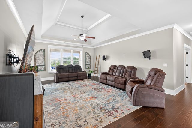 2104 Meadowood Cove, Monroe, GA 30655