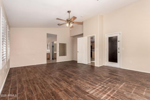 2513 W CARTER Road, Phoenix, AZ 85041