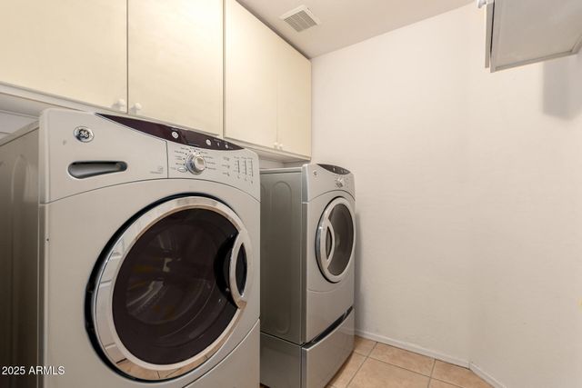 2513 W CARTER Road, Phoenix, AZ 85041