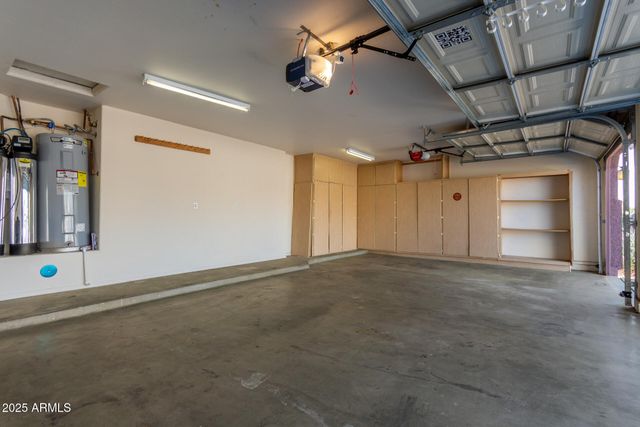 2513 W CARTER Road, Phoenix, AZ 85041