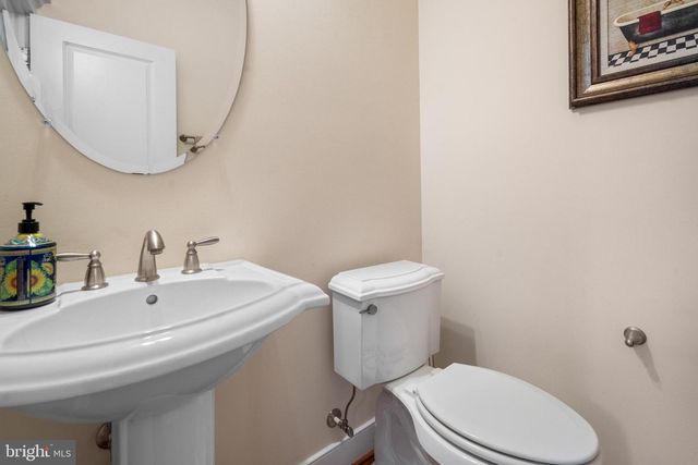 7435 MASON LANE, Falls Church, VA 22042