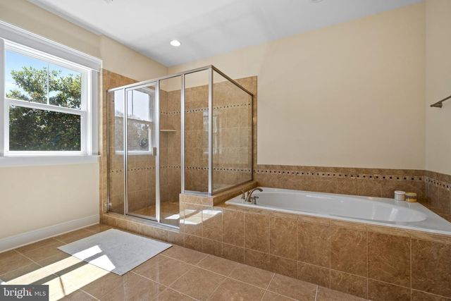 7435 MASON LANE, Falls Church, VA 22042