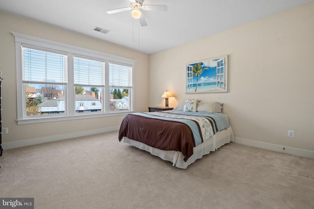 7435 MASON LANE, Falls Church, VA 22042