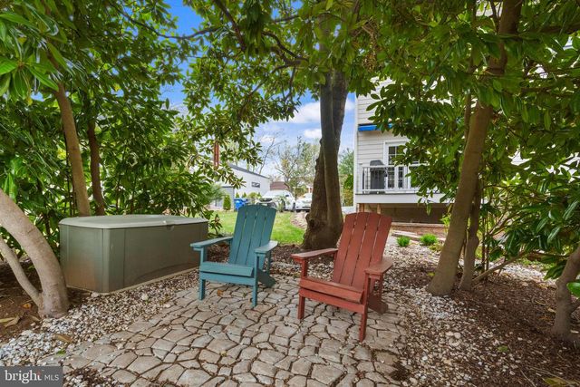 7435 MASON LANE, Falls Church, VA 22042