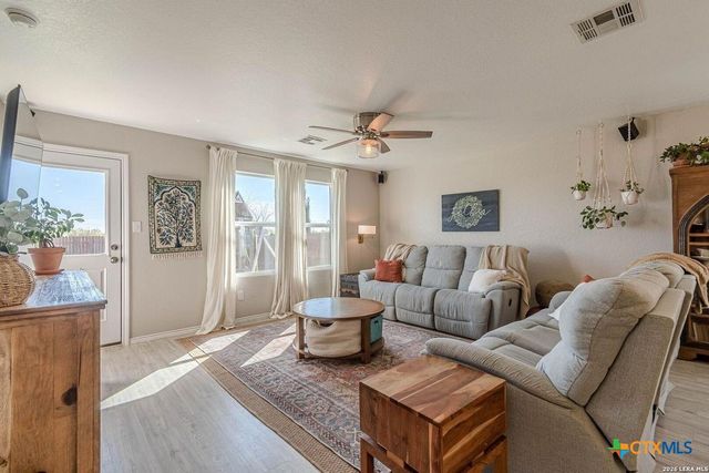 542 Summersweet Rd., New Braunfels, TX 78130