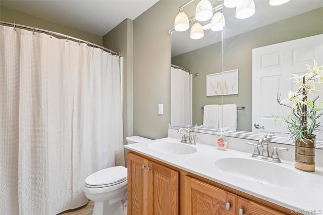 415 Vassar Place, Fishkill, NY 12524