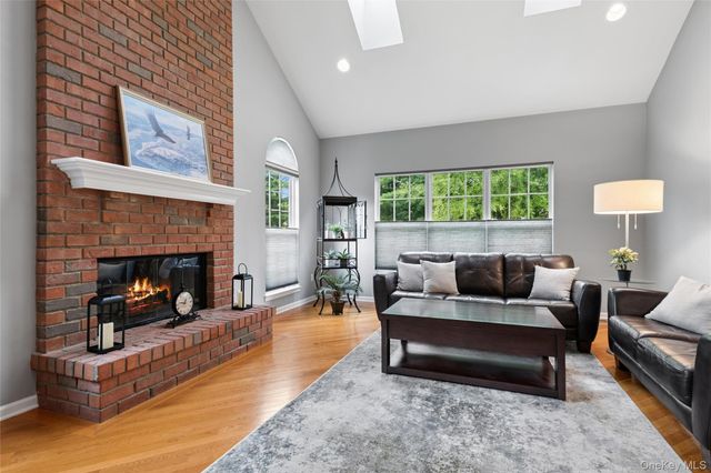 415 Vassar Place, Fishkill, NY 12524
