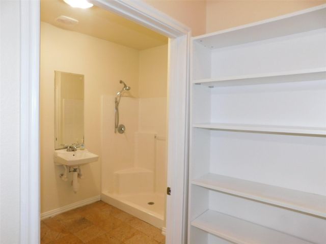 9400 Bellaire Boulevard 612, Houston, TX 77036