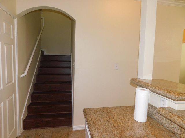 9400 Bellaire Boulevard 612, Houston, TX 77036