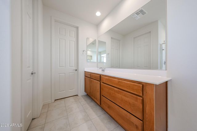 13755 W CALLE DE BACA Lane, Peoria, AZ 85383