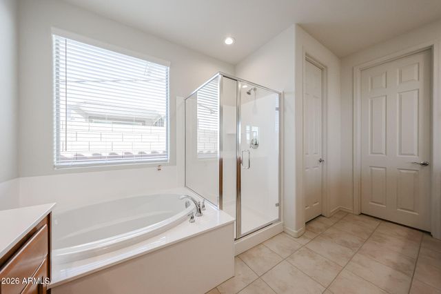 13755 W CALLE DE BACA Lane, Peoria, AZ 85383