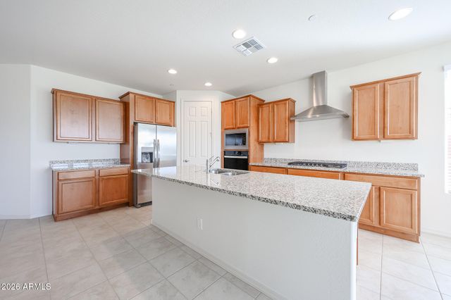 13755 W CALLE DE BACA Lane, Peoria, AZ 85383