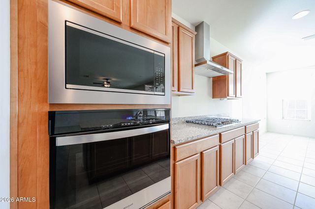 13755 W CALLE DE BACA Lane, Peoria, AZ 85383