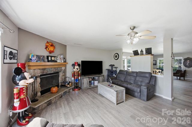 1106 Rainier Lane, Gastonia, NC 28052