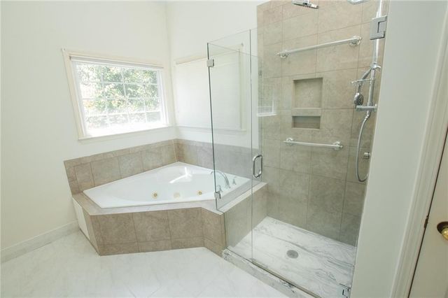 1327 Hadaway Trail, Lawrenceville, GA 30043