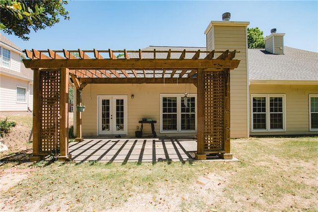 1327 Hadaway Trail, Lawrenceville, GA 30043