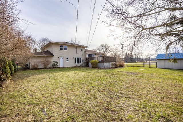 658 Regina Drive, Webster, NY 14580