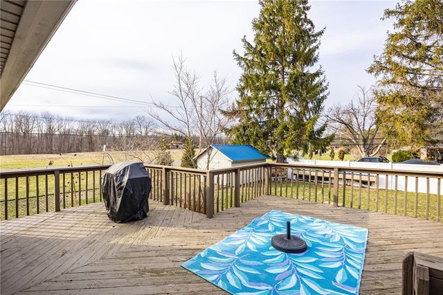 658 Regina Drive, Webster, NY 14580