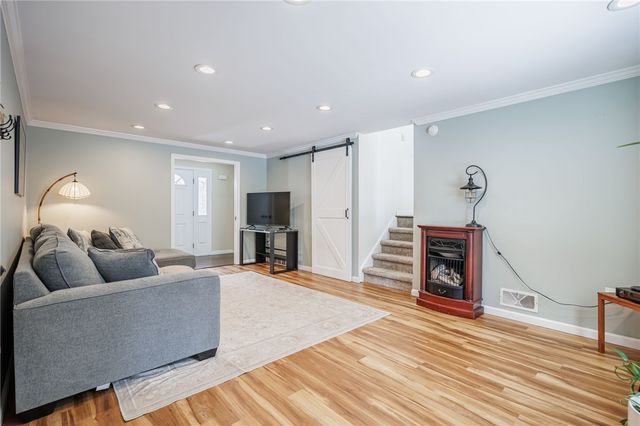 658 Regina Drive, Webster, NY 14580