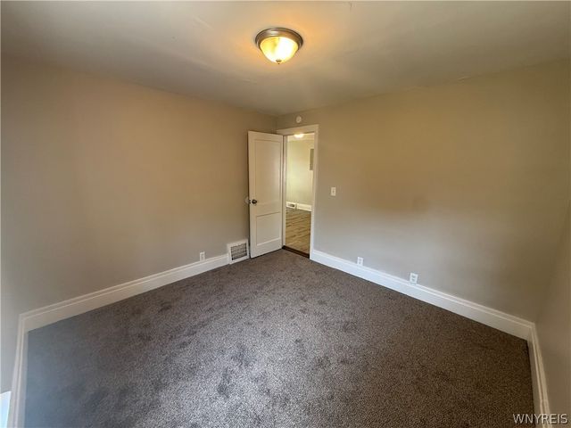 2722 Monroe Avenue, Niagara Falls, NY 14303
