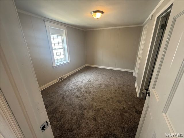 2722 Monroe Avenue, Niagara Falls, NY 14303