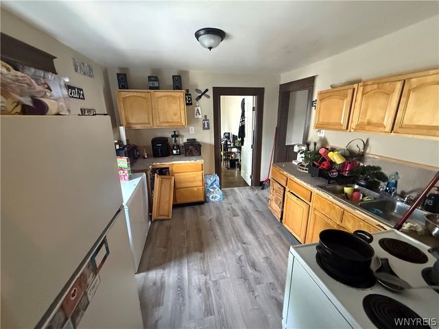2722 Monroe Avenue, Niagara Falls, NY 14303