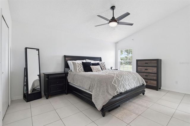 808 LAKE JACKSON CIRCLE, Apopka, FL 32703