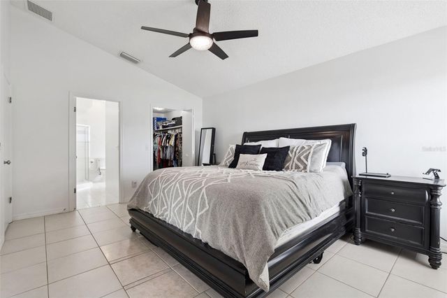 808 LAKE JACKSON CIRCLE, Apopka, FL 32703