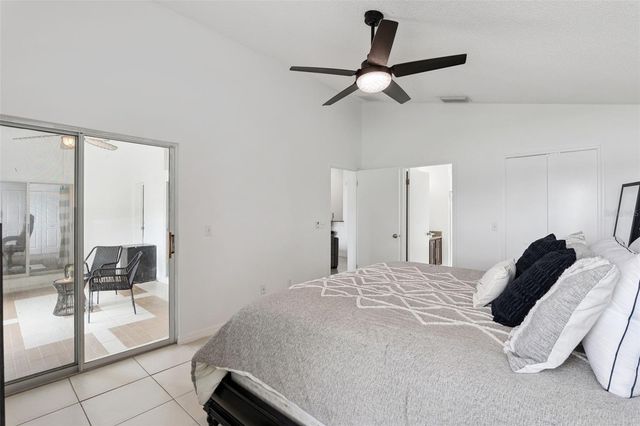 808 LAKE JACKSON CIRCLE, Apopka, FL 32703