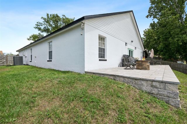 808 LAKE JACKSON CIRCLE, Apopka, FL 32703