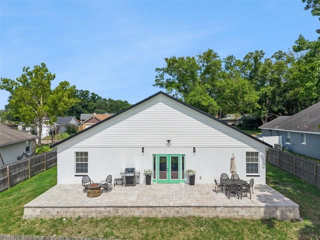 808 LAKE JACKSON CIRCLE, Apopka, FL 32703